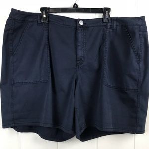 NWT Lane Bryant Navy Chino Style Shorts Sz 24